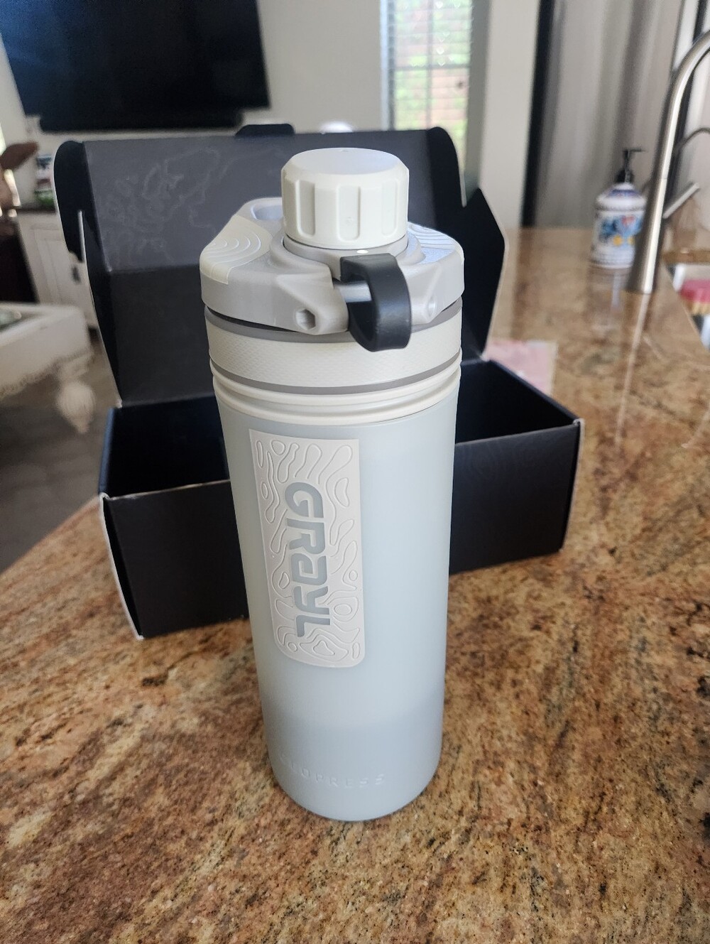Grayl Geopress Water Purification Bottle  New/Unused